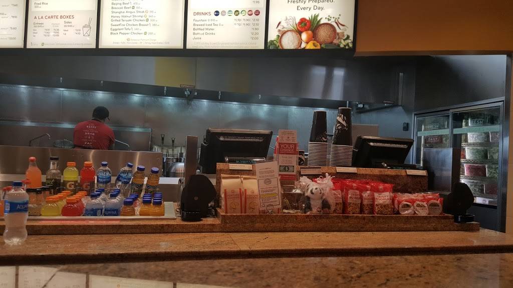 Panda Express | meal takeaway | 15528 Whittier Blvd, Whittier, CA 90603, USA | 5629477679 OR +1 562-947-7679