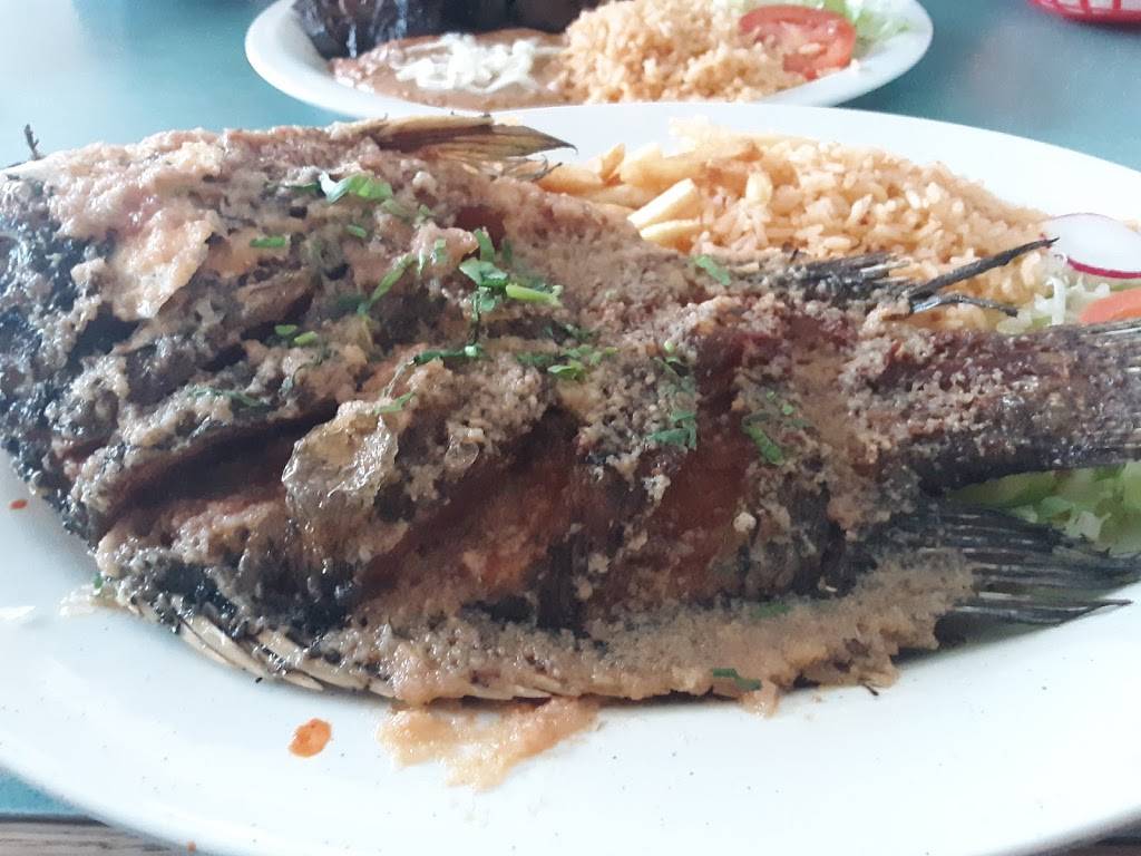 Taqueria El local en milwaukee | restaurant | 1801 S 11th St, Milwaukee, WI 53204, USA | 4146726746 OR +1 414-672-6746