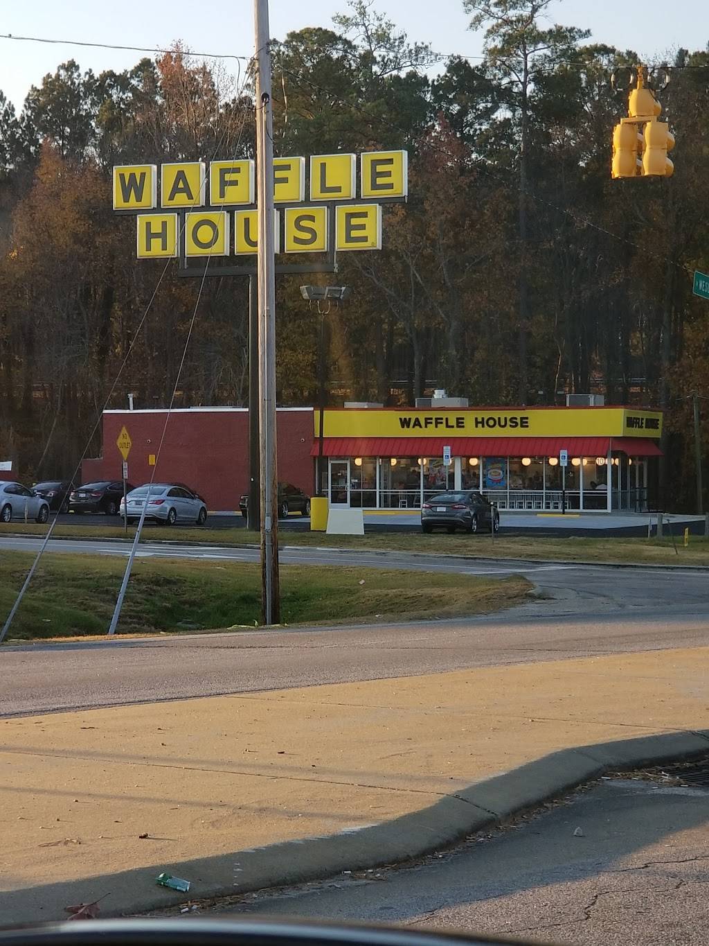 Waffle House | meal takeaway | 101 Rowe Dr, Rocky Mount, NC 27804, USA | 2524429466 OR +1 252-442-9466