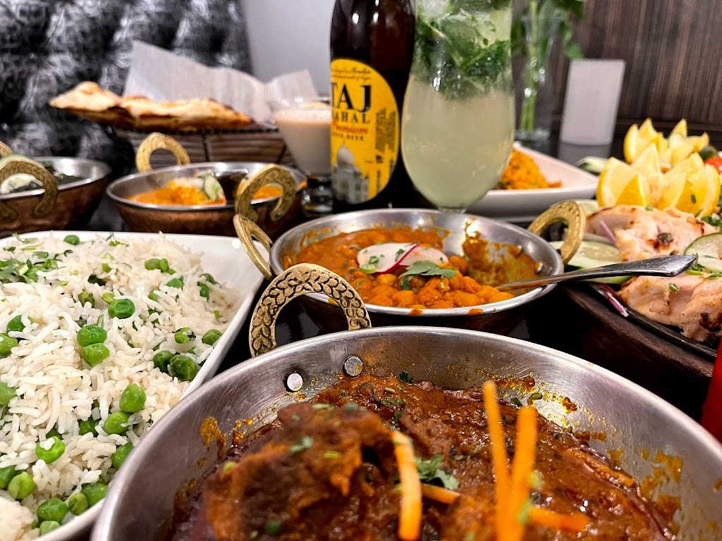 India House Restaurant - Chicago | restaurant | 59 W Grand Ave, Chicago, IL 60654, USA | 3126459500 OR +1 312-645-9500