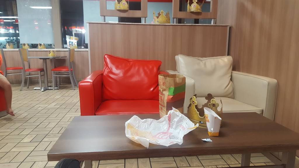 Burger King | restaurant | 2210 W 68th St, Hialeah, FL 33016, USA | 3058210404 OR +1 305-821-0404