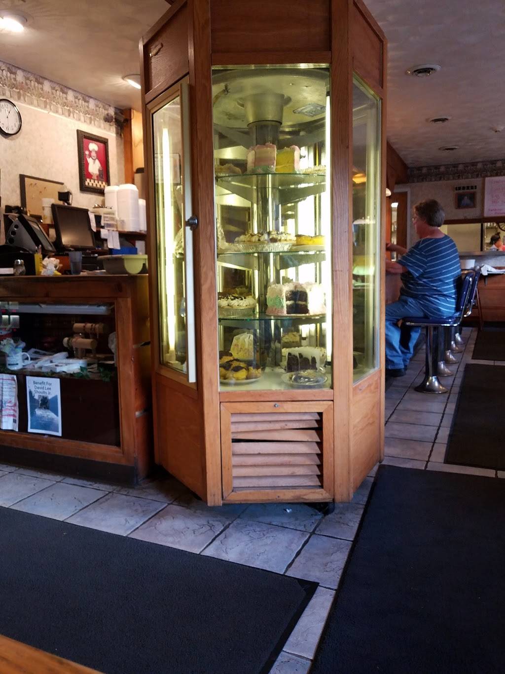 Daddy Eds Restaurant | restaurant | 3403 Main St, Mexico, NY 13114, USA | 3159631200 OR +1 315-963-1200