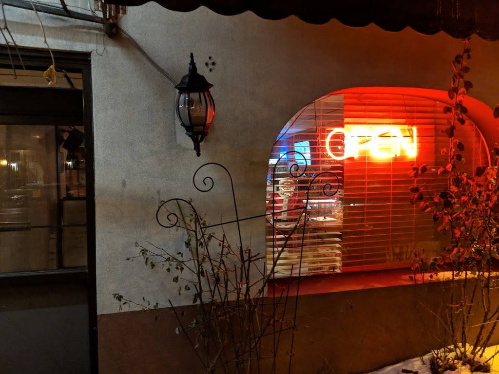 Franks Sunny Italy Family Restaurant | restaurant | 2491 Delaware Ave, Buffalo, NY 14216, USA | 7168765449 OR +1 716-876-5449