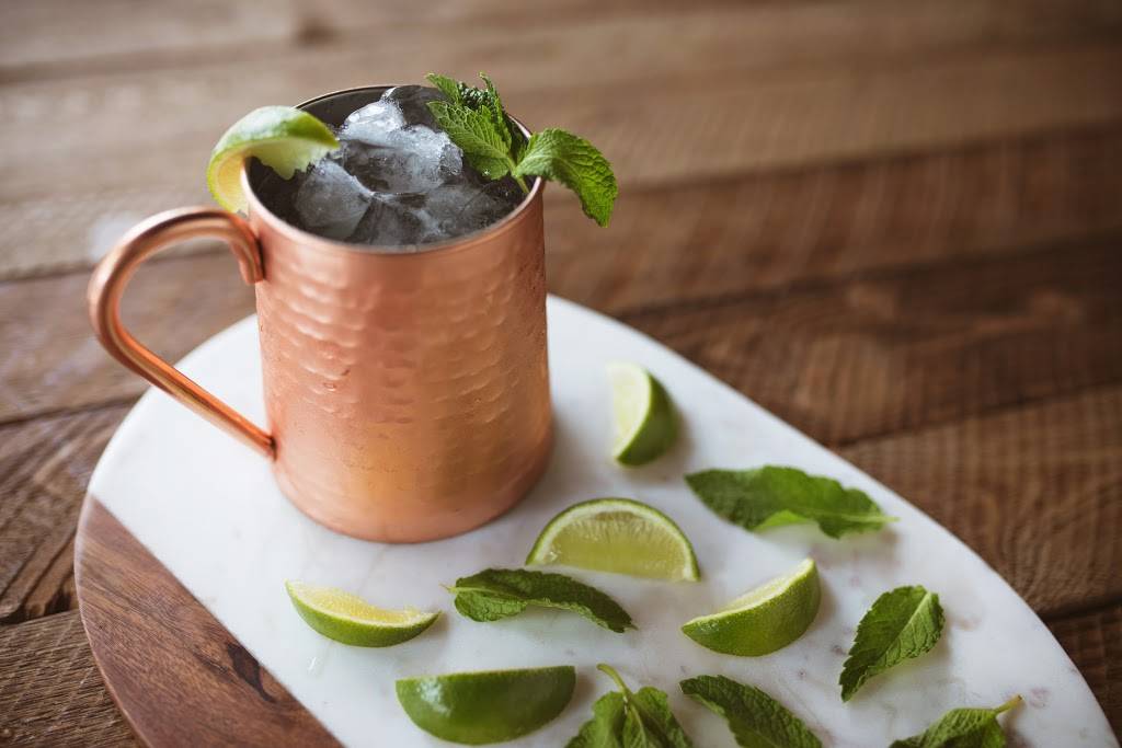 Upstairs at Caroline | restaurant | 621 Congress Ave Suite 201, Austin, TX 78701, USA | 5129826766 OR +1 512-982-6766