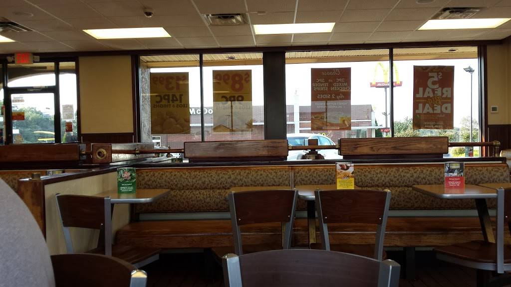 Churchs Chicken | restaurant | 1317 Sunset Dr, Grenada, MS 38901, USA | 6622261458 OR +1 662-226-1458