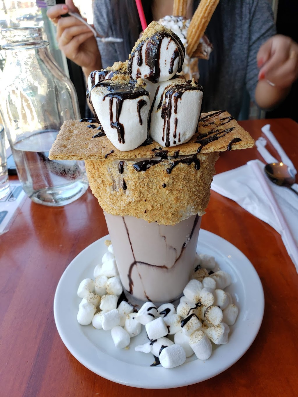 Boston Burger Co. | restaurant | 1100 Boylston St, Boston, MA 02215, USA | 8572334560 OR +1 857-233-4560