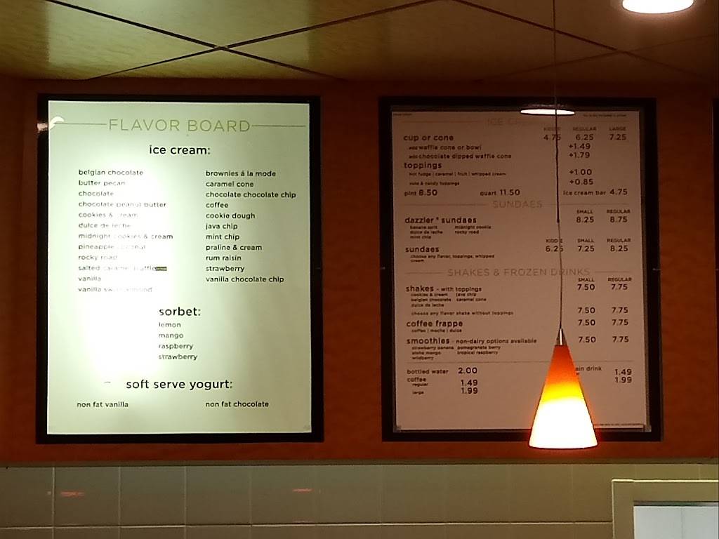 Häagen-Dazs | restaurant | 1961 Chain Bridge Rd, McLean, VA 22102, USA | 7037120882 OR +1 703-712-0882