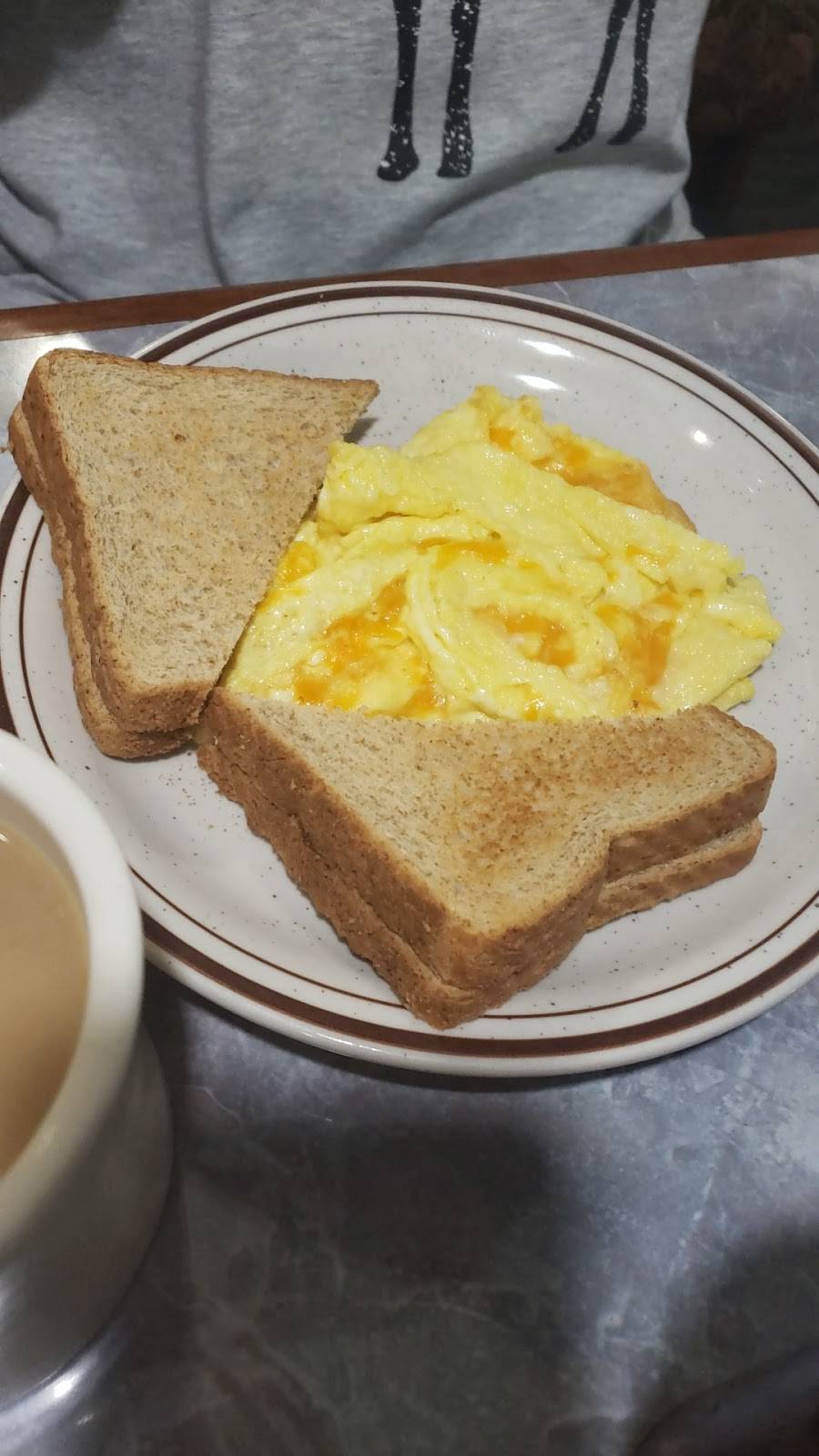 Milton Family Restaurant | restaurant | 1144, 541 Vernal Ave, Milton, WI 53563, USA | 6088684611 OR +1 608-868-4611