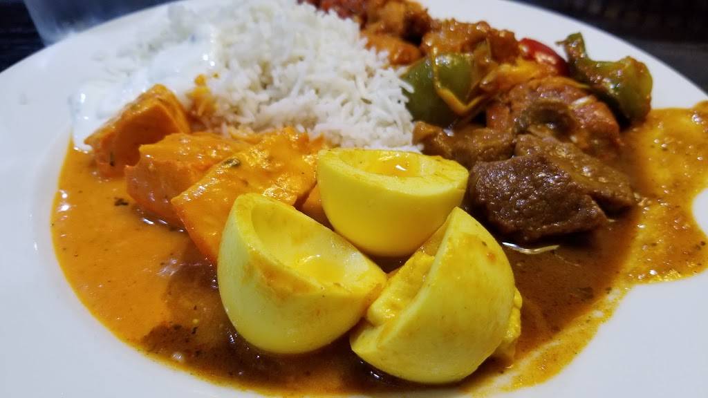 India Clay Oven | restaurant | 228 W Hospitality Ln, San Bernardino, CA 92408, USA | 9098900090 OR +1 909-890-0090