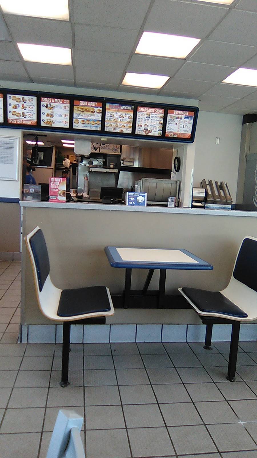 White Castle | restaurant | 153 E Morthland Dr, Valparaiso, IN 46383, USA | 2194775535 OR +1 219-477-5535