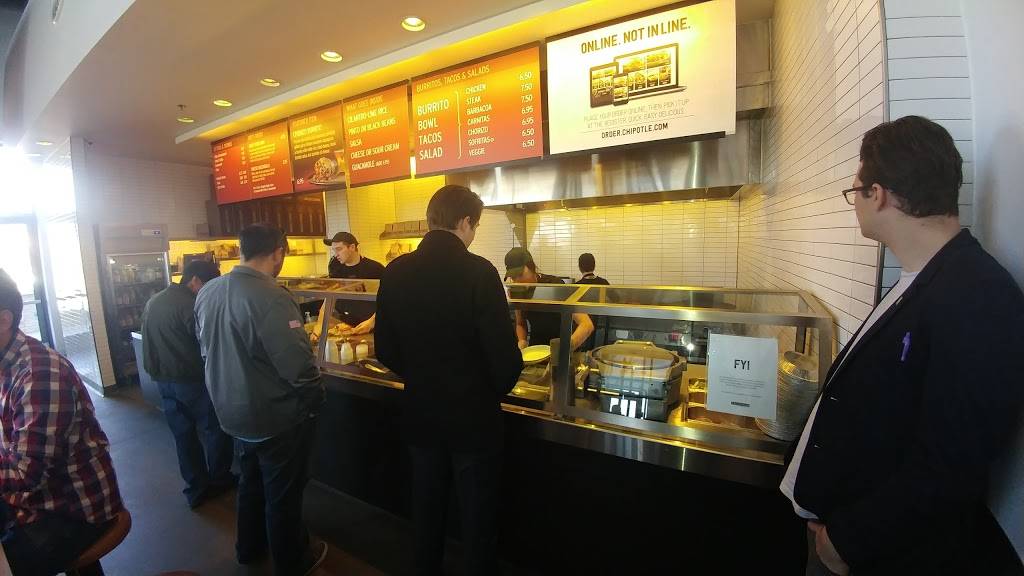 Chipotle Mexican Grill | restaurant | 3070 44th St SW, Grandville, MI 49418, USA | 6162498379 OR +1 616-249-8379