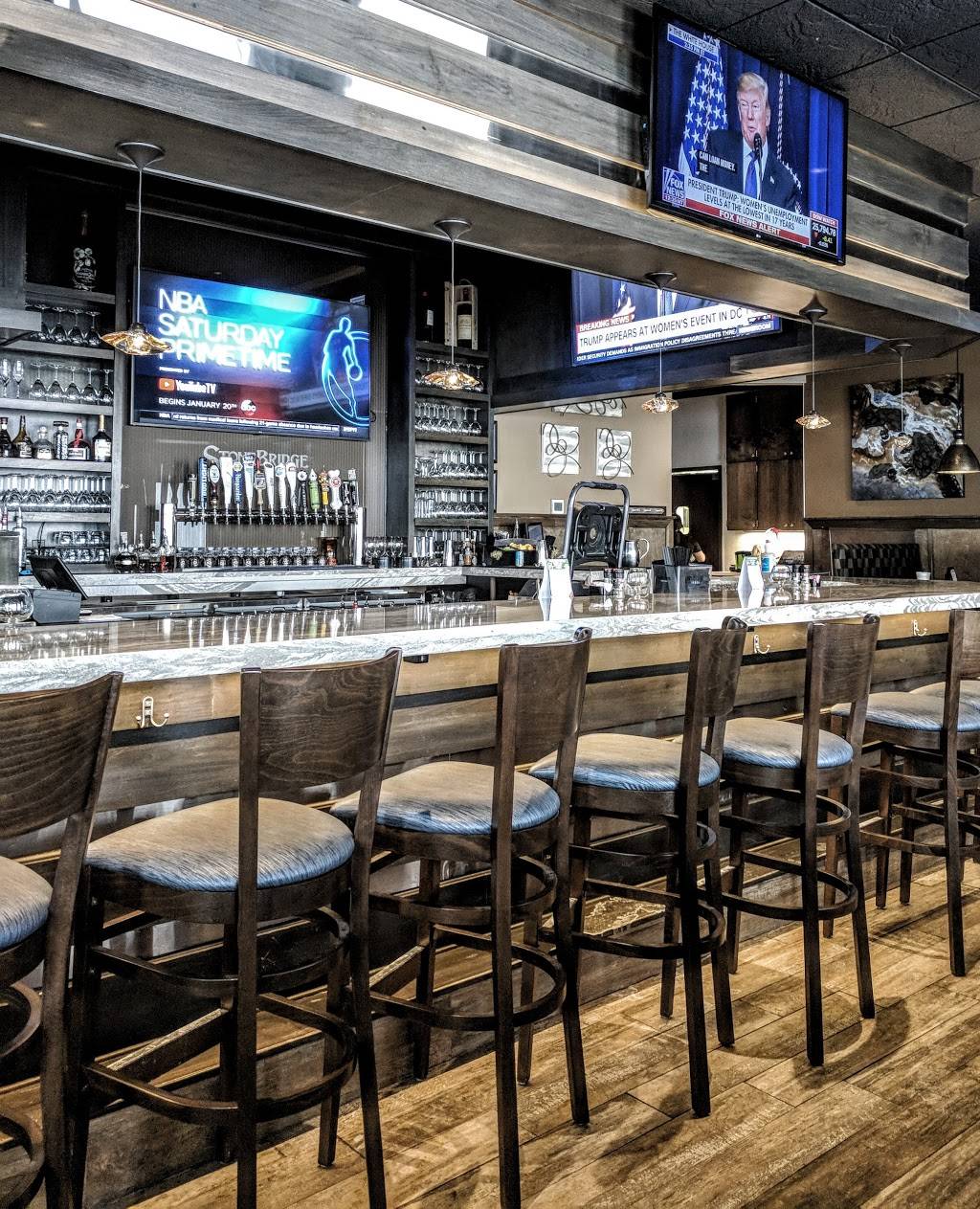 Stonebridge Grille & Tavern | restaurant | 1415 Niles Cortland Rd SE, Warren, OH 44484, USA | 3306528040 OR +1 330-652-8040