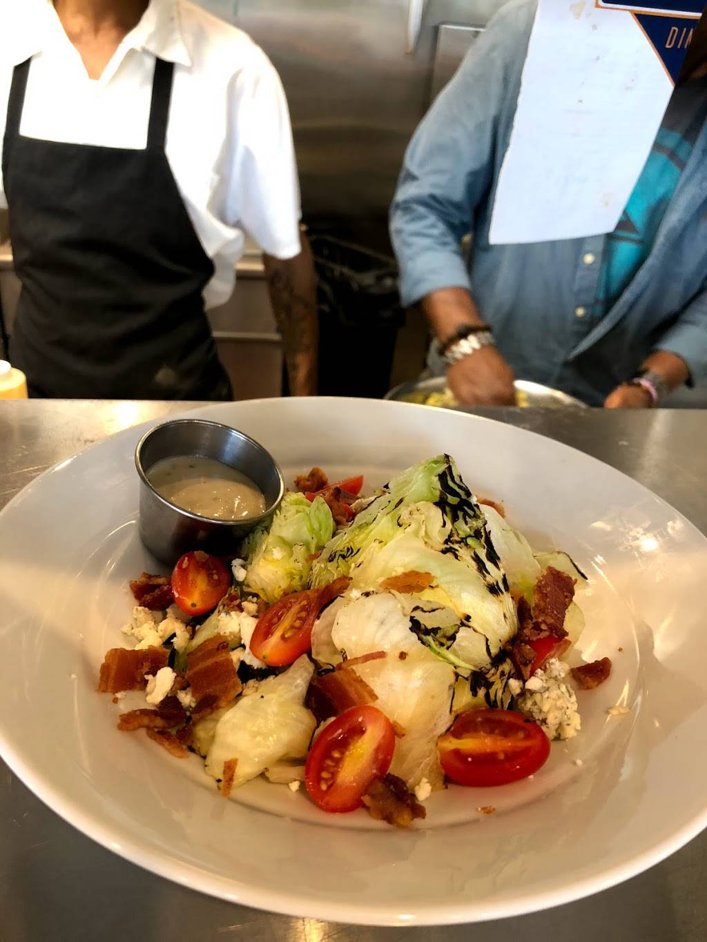 The Executive Diner | restaurant | 1400 Duke St, Alexandria, VA 22314, USA | 7032990894 OR +1 703-299-0894