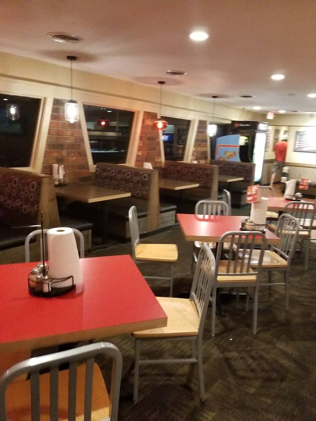 Pizza Hut | meal takeaway | 5255 Osage Beach Pkwy, Osage Beach, MO 65065, USA | 5733483016 OR +1 573-348-3016