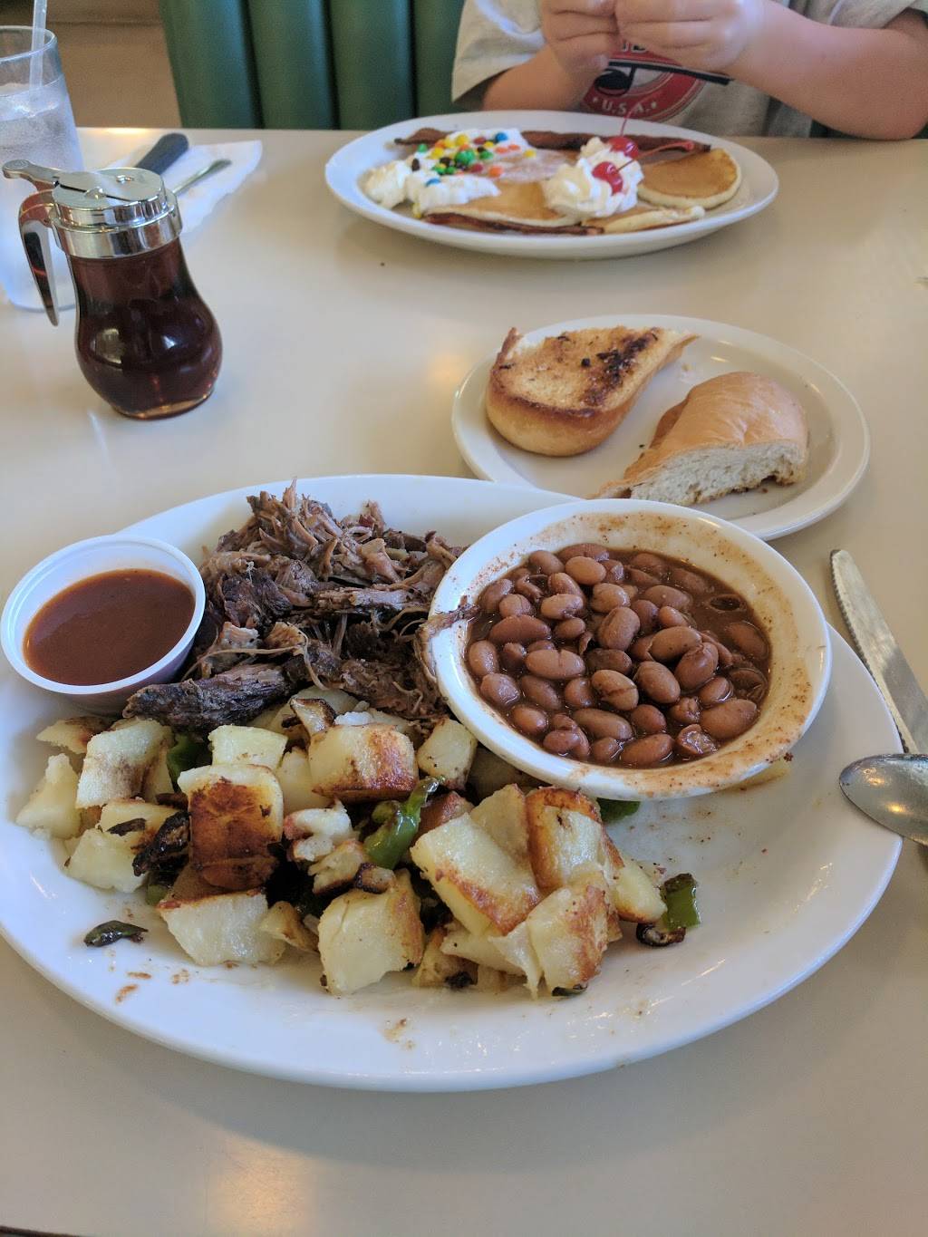 Milts Coffee Shop | cafe | 6112 Knudsen Dr, Bakersfield, CA 93308, USA | 6613994975 OR +1 661-399-4975