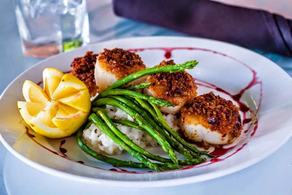 The George on the Riverwalk | restaurant | 128 S Water St, Wilmington, NC 28401, USA | 9107632052 OR +1 910-763-2052