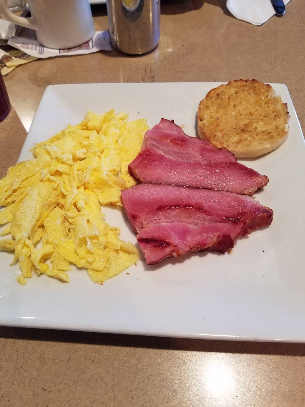 Katys Fly-In Restaurant | restaurant | 4836 US-219, Great Valley, NY 14741, USA | 7162652040 OR +1 716-265-2040