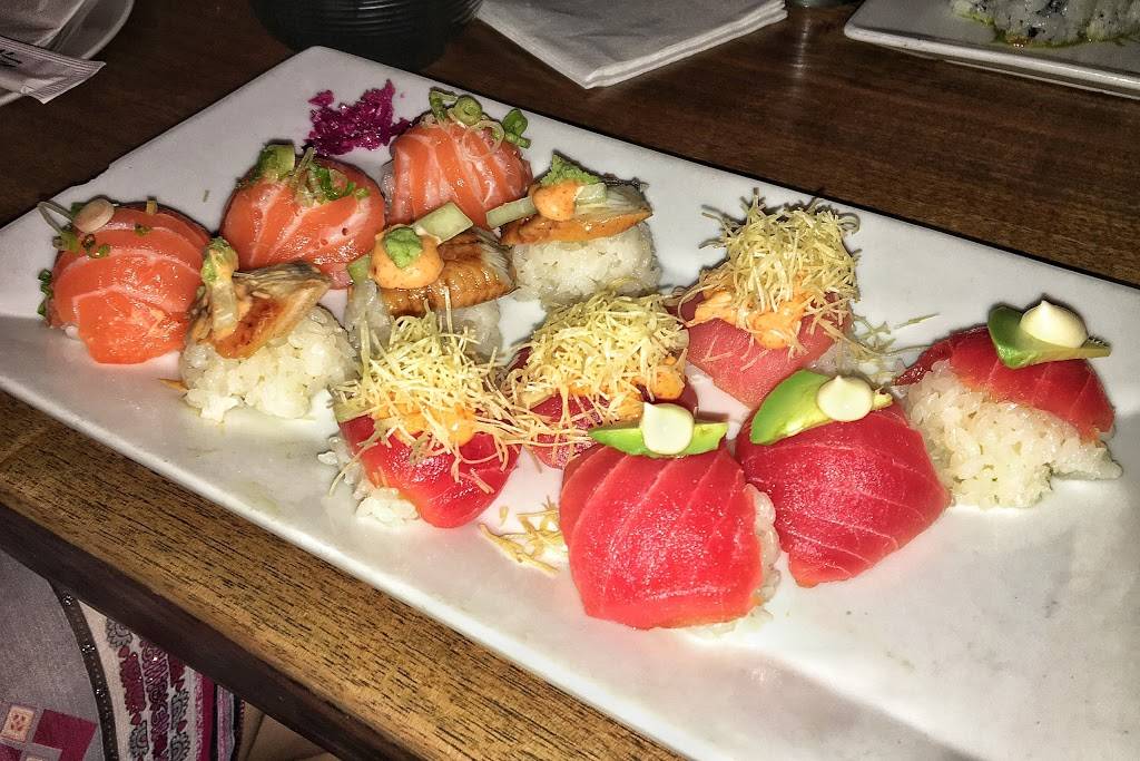 Momo Sushi Shack | restaurant | 43 Bogart St, Brooklyn, NY 11206, USA | 7184186666 OR +1 718-418-6666