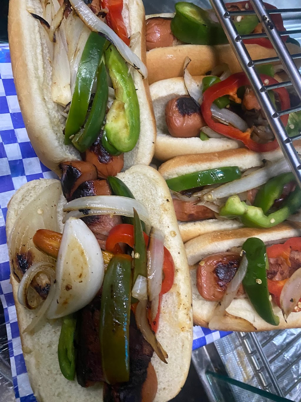 Glenda’s Catering | restaurant | Sunset EB & Carey NS, Pacific Palisades, CA 90272, USA | 3237103647 OR +1 323-710-3647