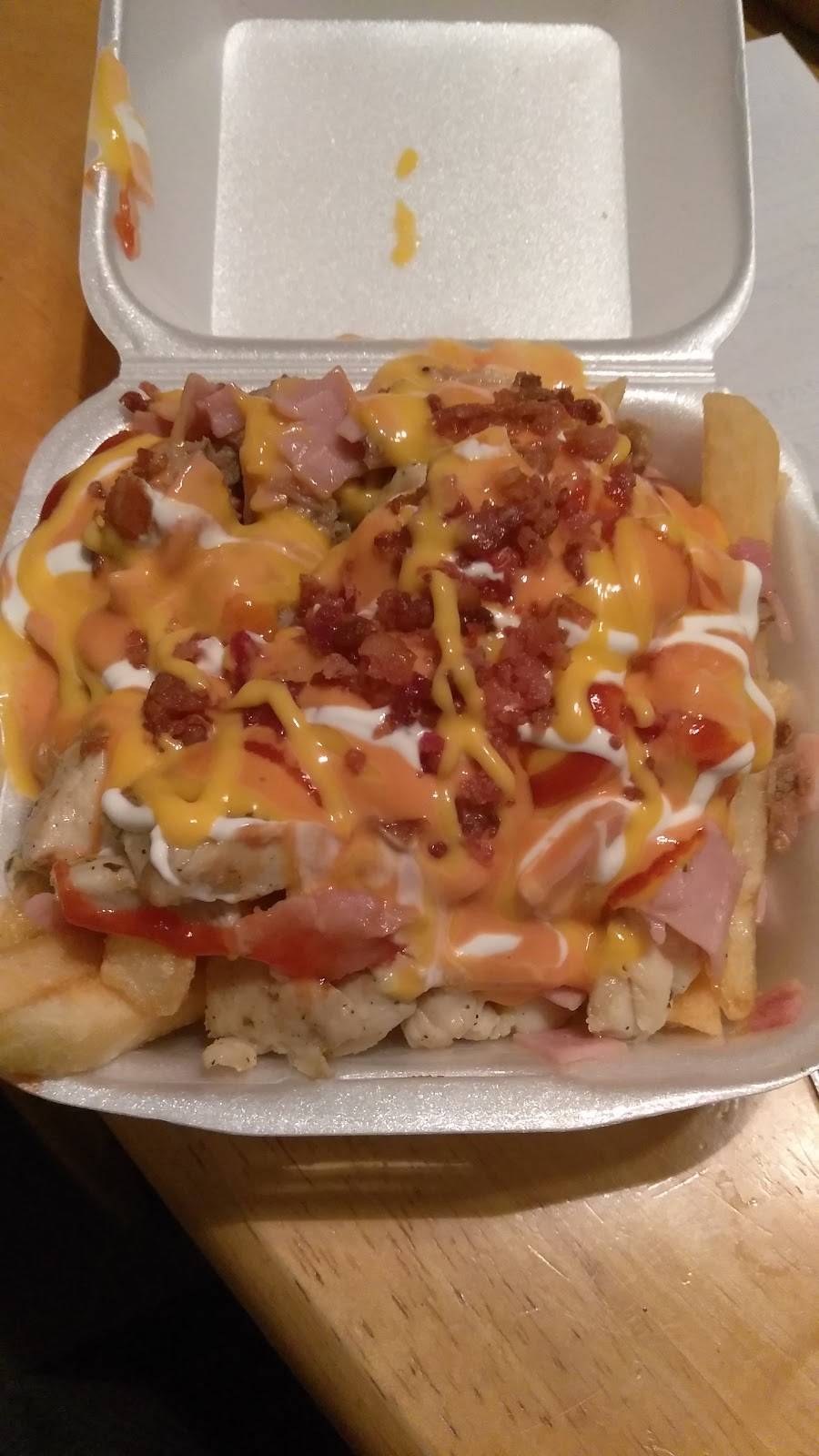 Monchos Tripletas Place | restaurant | 1008 Cooper Square Cir apt 173, Arlington, TX 76013, USA | 8179832615 OR +1 817-983-2615