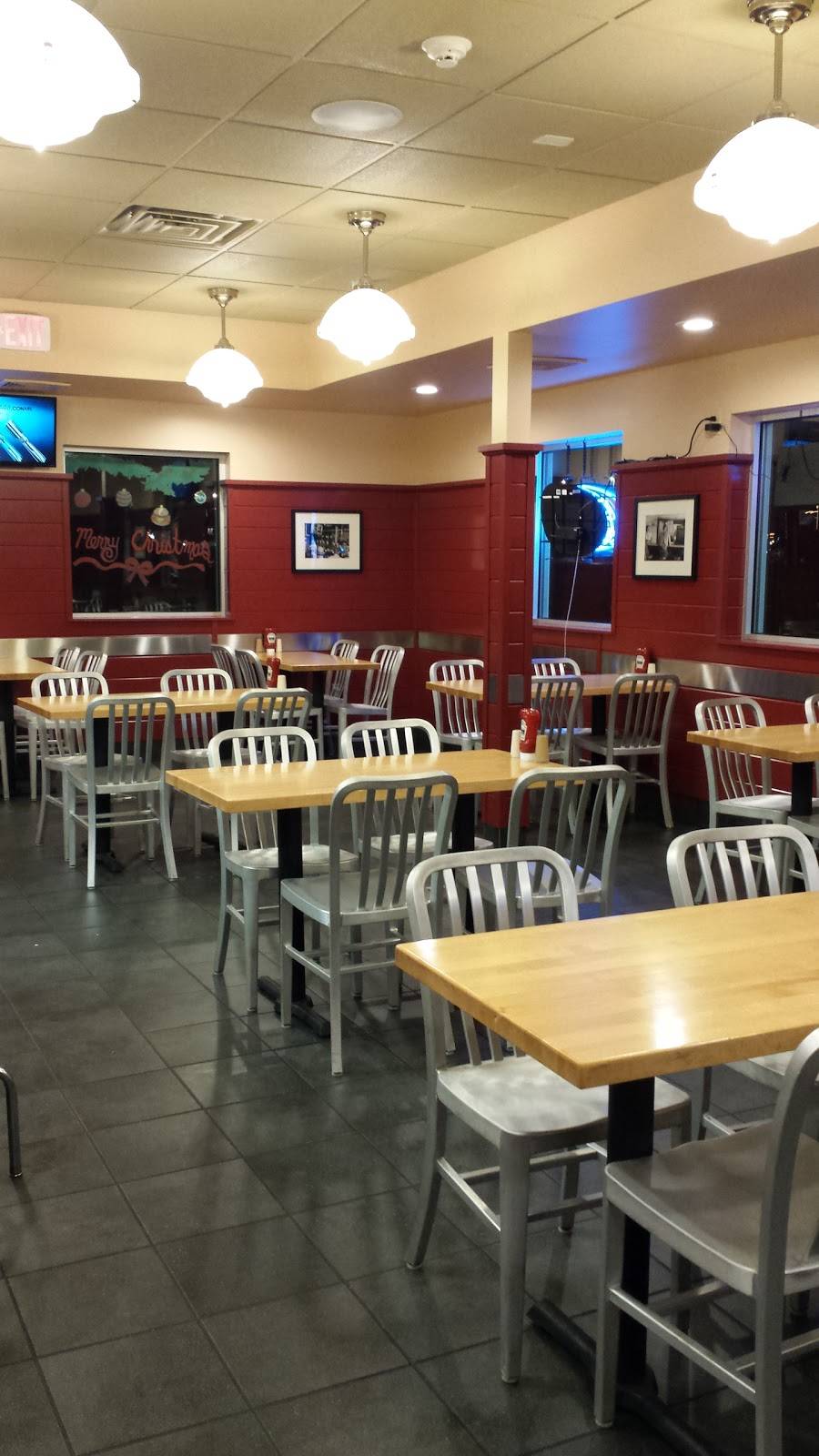 Wayback Burgers | restaurant | 816 NY-17M, Monroe, NY 10950, USA | 8453950707 OR +1 845-395-0707