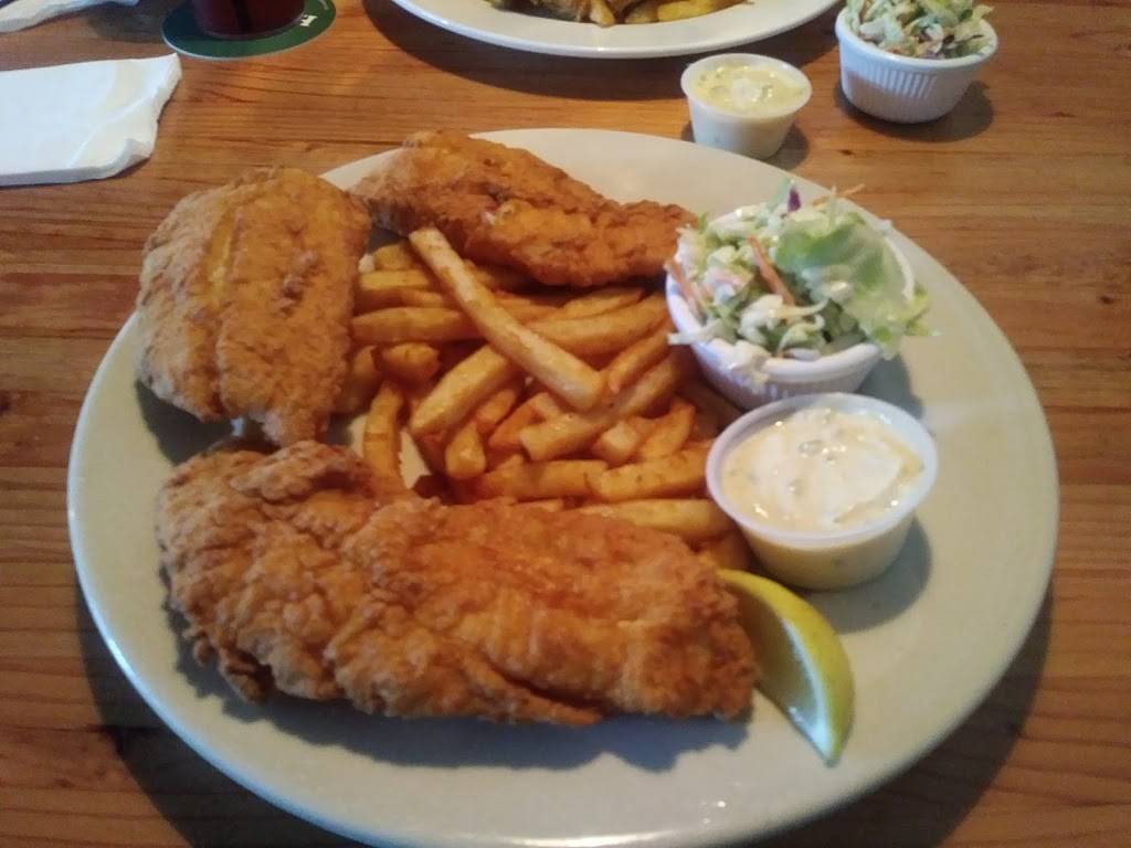 Lures Bar & Grill | restaurant | 3330 NE Indian River Dr, Jensen Beach, FL 34957, USA | 7722085974 OR +1 772-208-5974