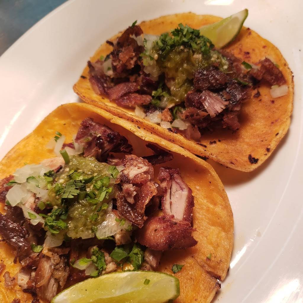 Zócalo | restaurant | 2051 Metairie Rd, Metairie, LA 70005, USA | 5042529327 OR +1 504-252-9327