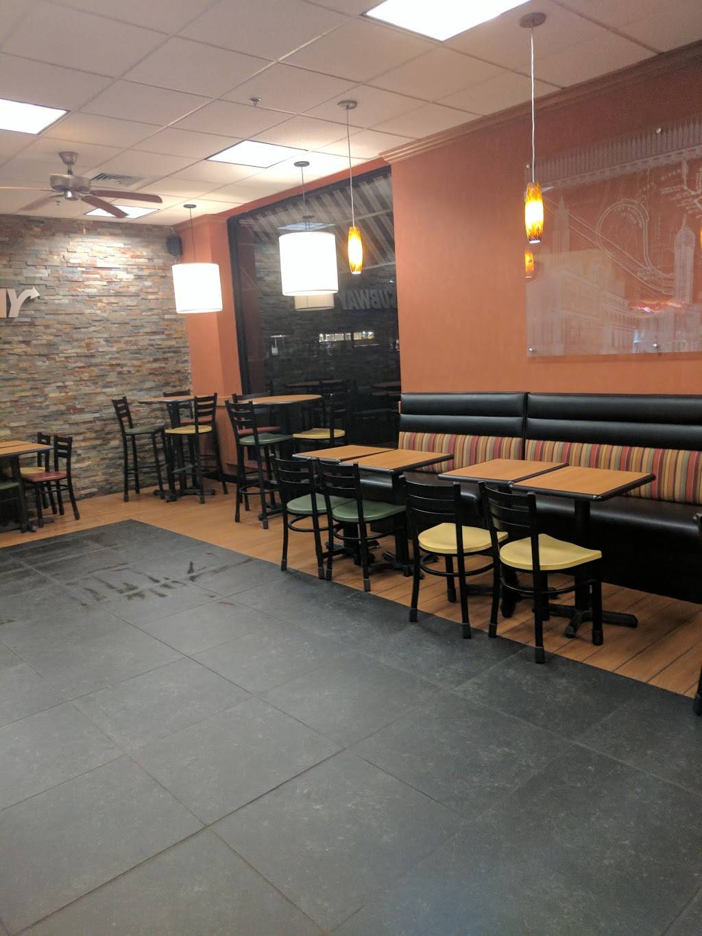 Subway | restaurant | 819 Williams Street, Unit #M, Williams Place, Longmeadow, MA 01106, USA | 4135674400 OR +1 413-567-4400