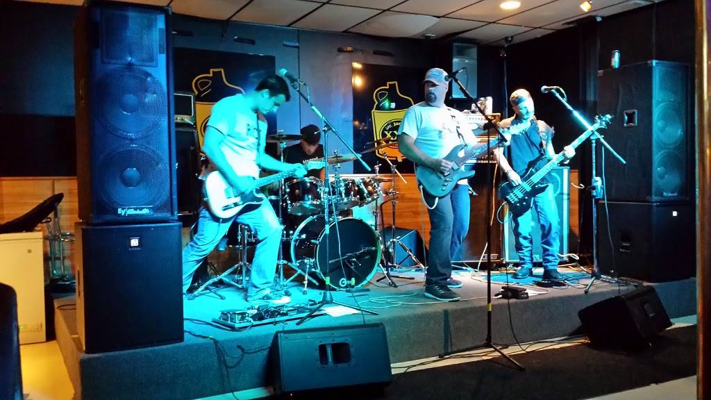 Dr Jacks Drinkery | restaurant | 3012 N 102nd St, Omaha, NE 68134, USA | 4025729400 OR +1 402-572-9400