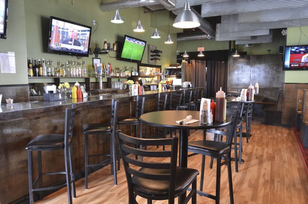 Shorts Burgers Eastside | restaurant | 521 Westbury Dr, Iowa City, IA 52245, USA | 3193387743 OR +1 319-338-7743