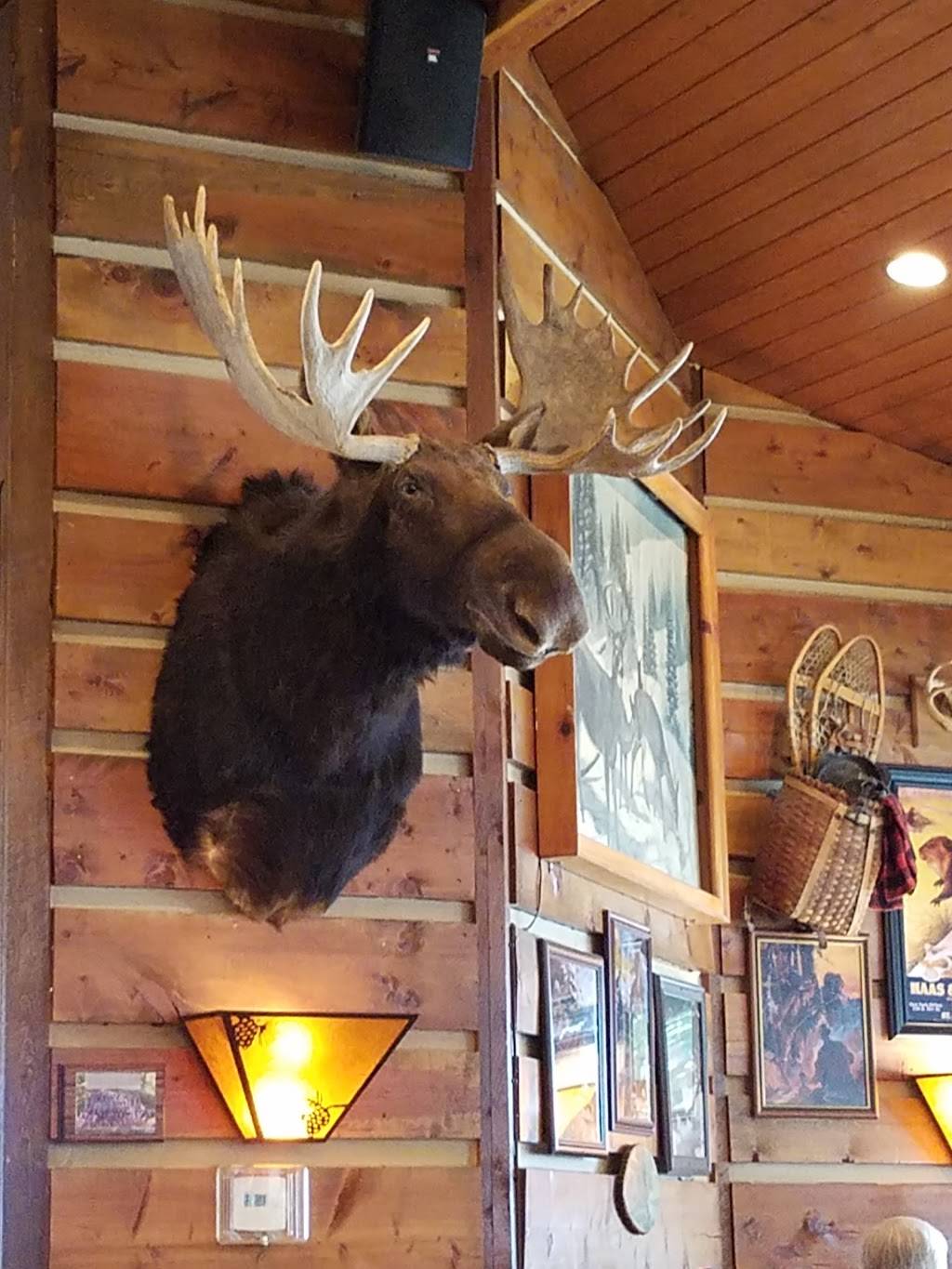 Famous Daves Bar-B-Que | restaurant | 7273 S, Plaza Center Dr, West Jordan, UT 84084, USA | 8012808844 OR +1 801-280-8844