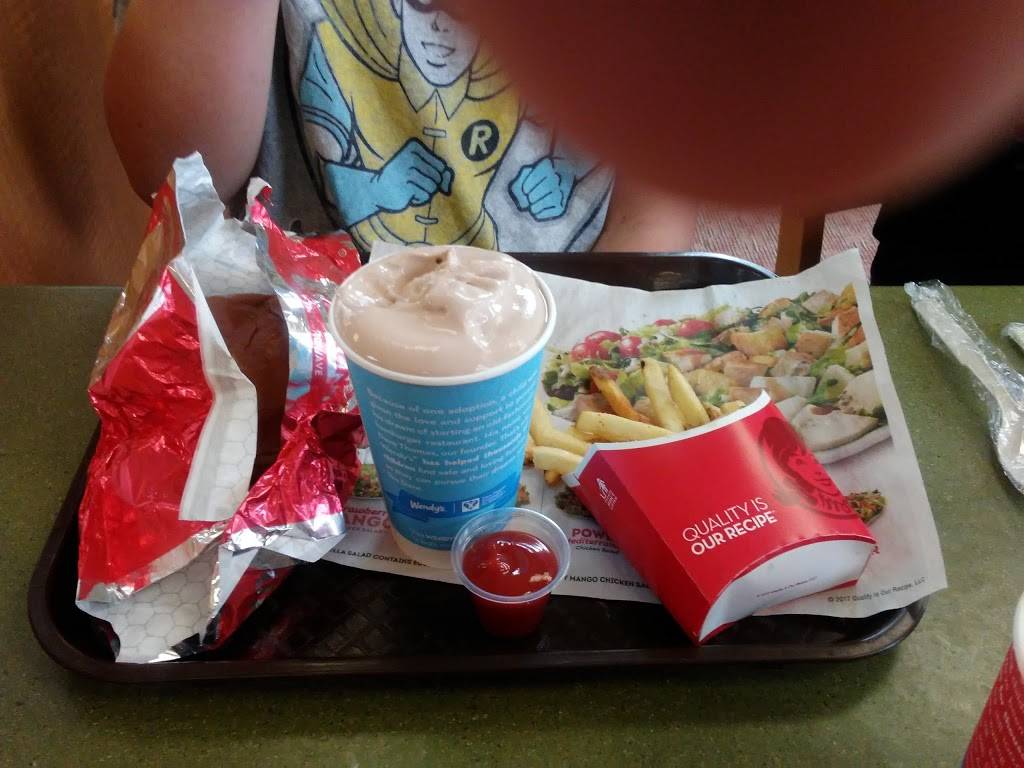 Wendys | restaurant | 8935 S Redwood Rd, West Jordan, UT 84088, USA | 8015650822 OR +1 801-565-0822