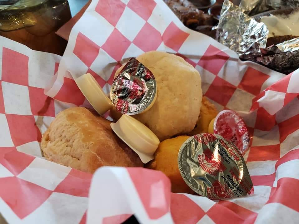 Bad To The Bone BBQ & More | restaurant | 7317 Warren - Sharon Rd, Brookfield Township, OH 44403, USA | 3309691199 OR +1 330-969-1199