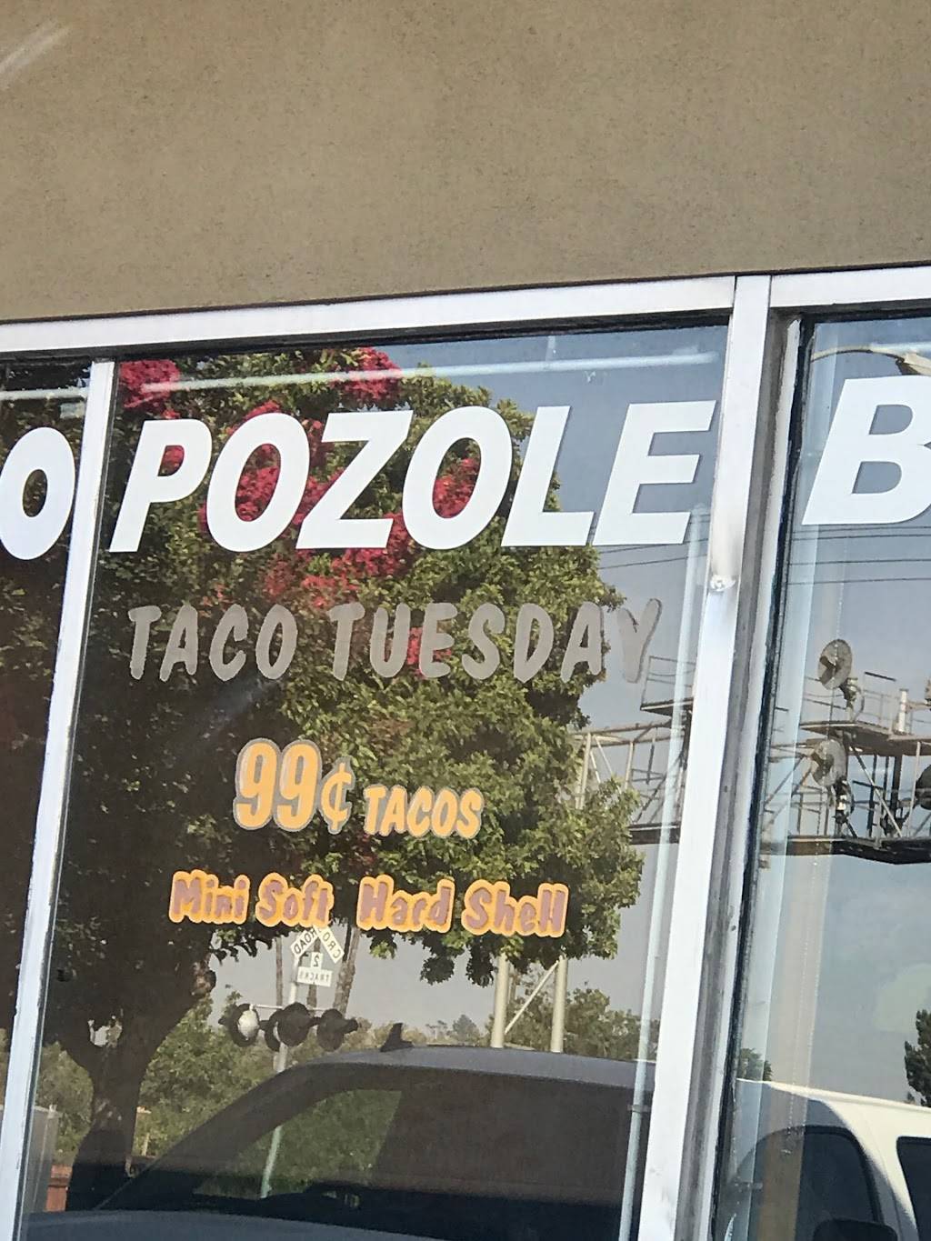 Mariscos El Camaron Loco #1 | restaurant | 3340 Mary St, Riverside, CA 92506, USA | 9516823882 OR +1 951-682-3882