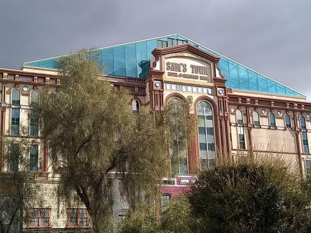 Subway | restaurant | 5111 Boulder Hwy, Las Vegas, NV 89122, USA | 7024341875 OR +1 702-434-1875