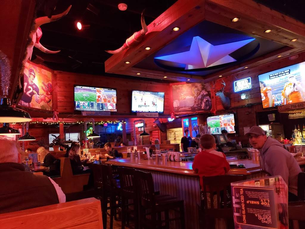 Texas Roadhouse | restaurant | 900 Young St, Tonawanda, NY 14150, USA | 7166920457 OR +1 716-692-0457
