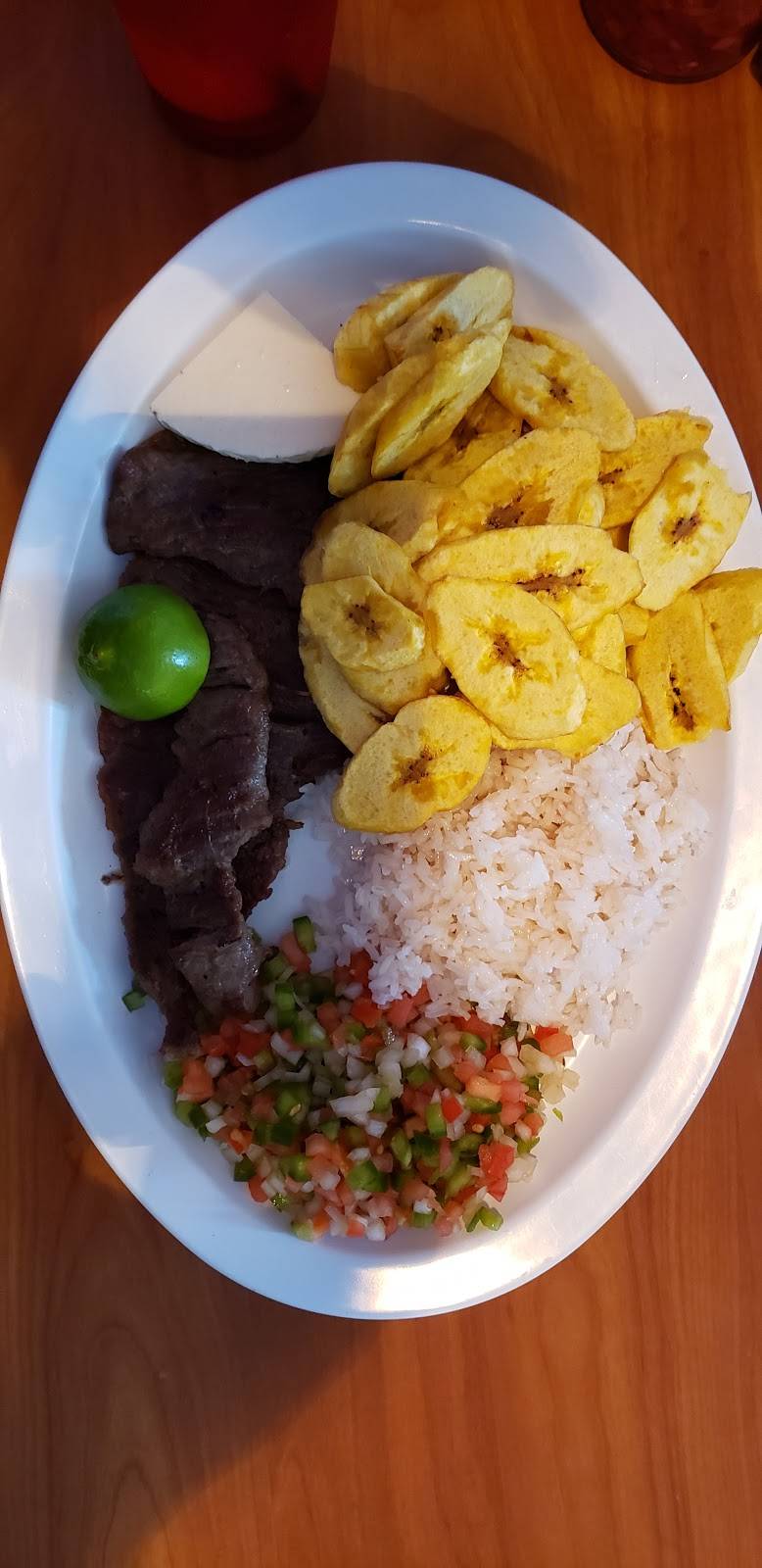 La Ceiba Restaurant | restaurant | 1184 Covington Pike, Memphis, TN 38122, USA | 9012088230 OR +1 901-208-8230