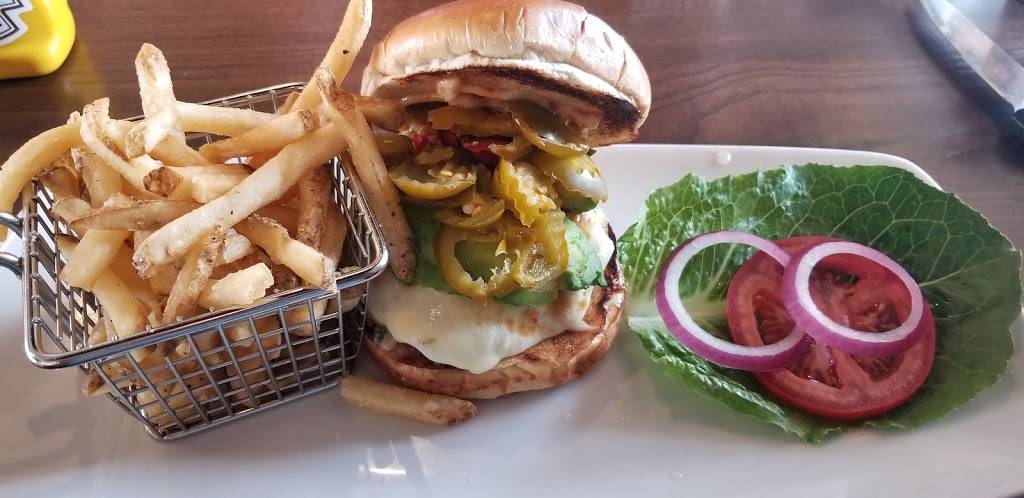 Live! Arena | restaurant | 1650 E Randol Mill Rd STE 160, Arlington, TX 76011, USA | 8177691550 OR +1 817-769-1550