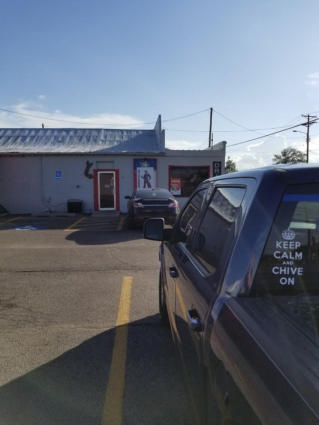 Hipshots | restaurant | 422 N Main St, Borger, TX 79007, USA | 8066216009 OR +1 806-621-6009