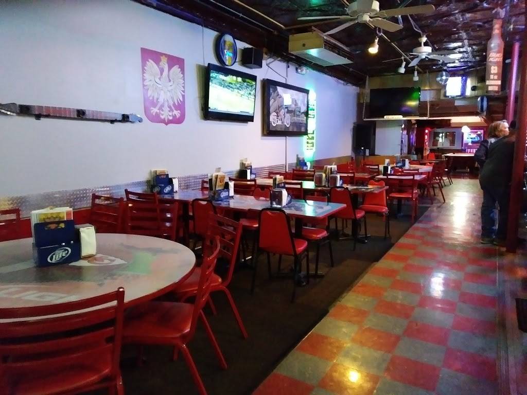 Kobis Bar & Grill | restaurant | 113 Oak St, Bonner Springs, KS 66012, USA | 9134225657 OR +1 913-422-5657