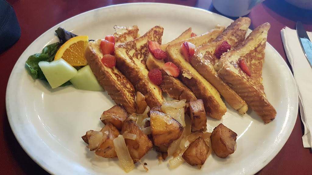 Tara Inn | restaurant | 2365 Kingston Rd, Scarborough, ON M1N 1V1, Canada | 4162666200 OR +1 416-266-6200