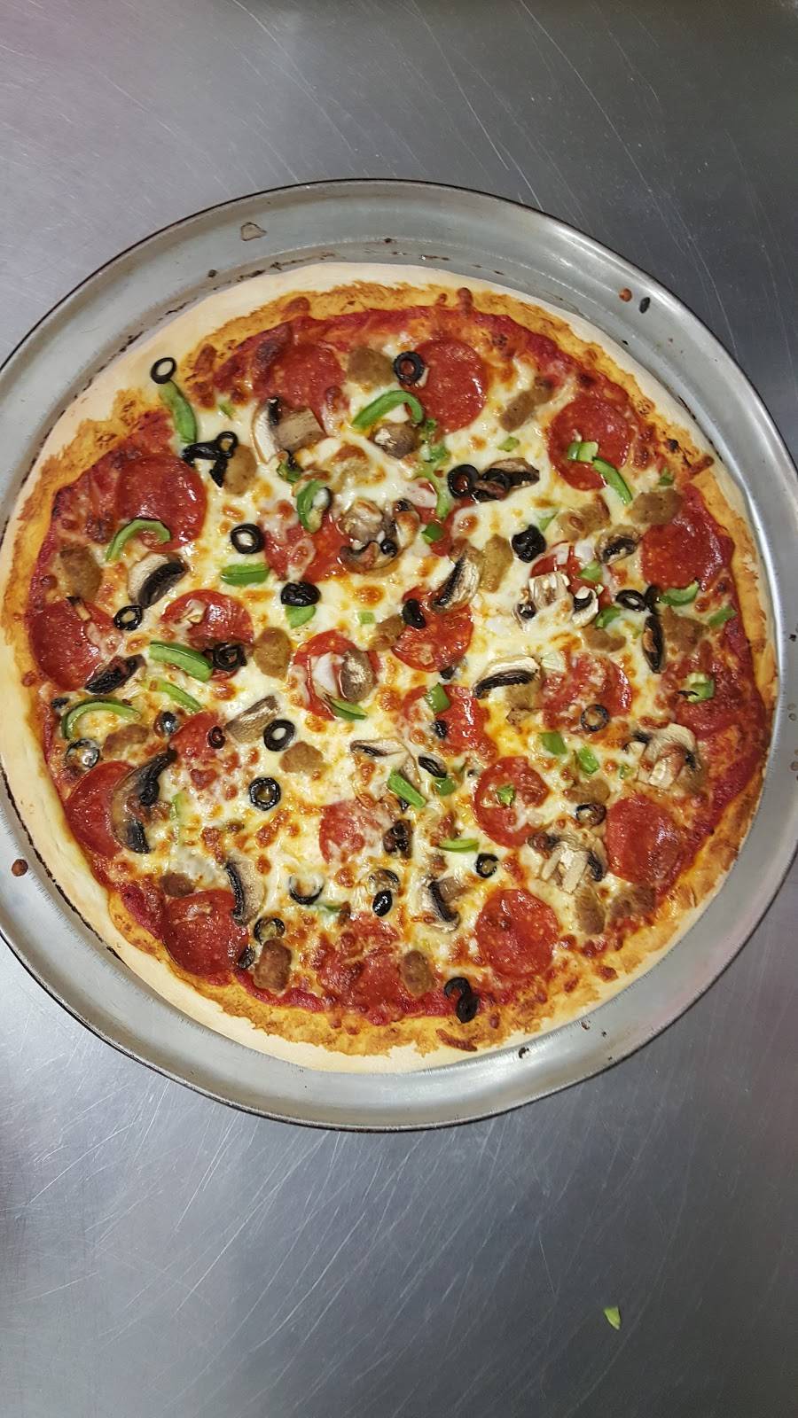 Martys CALZONES & Ice Cream Shop | restaurant | 301 Goodrich Ave, Platteville, CO 80651, USA | 9707856090 OR +1 970-785-6090