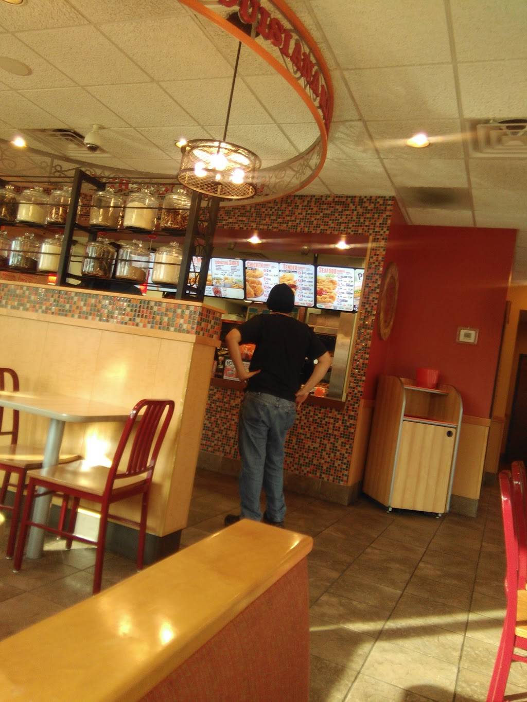 Popeyes Louisiana Kitchen | restaurant | 6930 Liberty Rd, Gwynn Oak, MD 21207, USA | 4435513851 OR +1 443-551-3851