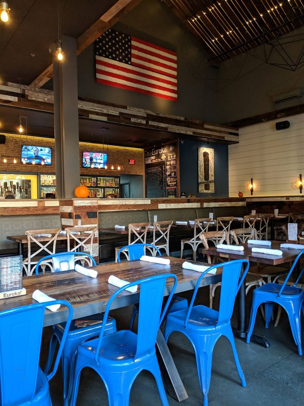 Eureka! | restaurant | 19369 Stevens Creek Blvd Suite 130, Cupertino, CA 95014, USA | 6692666752 OR +1 669-266-6752