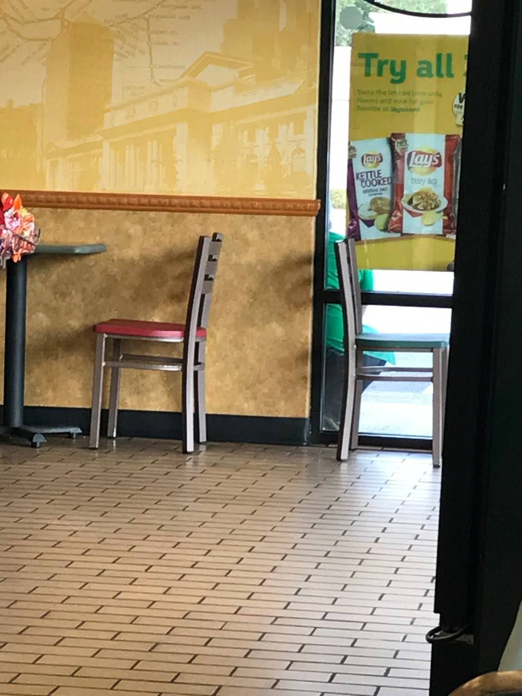 Subway | meal takeaway | 4916 Center St Suite B, Tacoma, WA 98409, USA | 2535658309 OR +1 253-565-8309