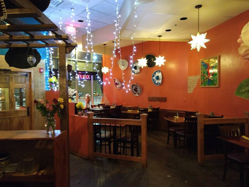 Agave | restaurant | 15 Backus Ave, Danbury, CT 06810, USA | 2039173043 OR +1 203-917-3043