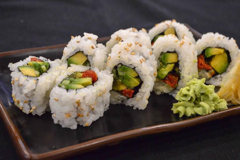 Sachi Sushi | restaurant | 7980 Niwot Rd, Market, Niwot, CO 80503, USA | 3036520238 OR +1 303-652-0238