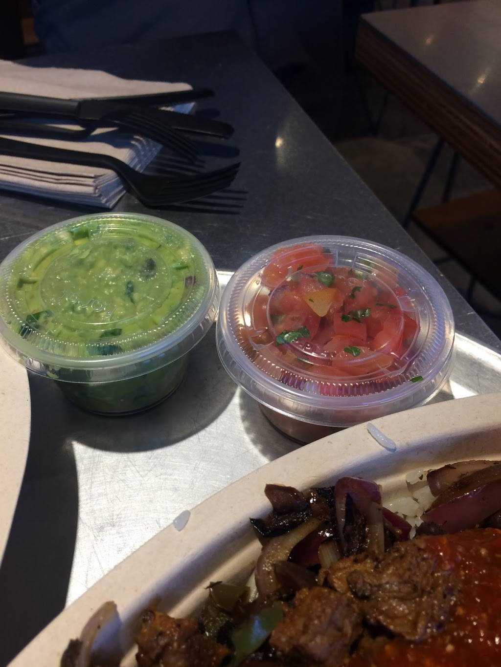 Chipotle Mexican Grill | restaurant | 11015 N Scottsdale Rd Ste 100, Scottsdale, AZ 85254, USA | 4809514555 OR +1 480-951-4555