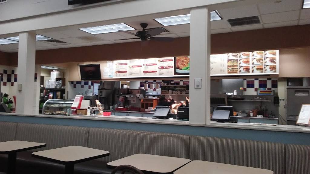 Duchess of Danbury | restaurant | 104 Mill Plain Rd, Danbury, CT 06811, USA | 2037437611 OR +1 203-743-7611