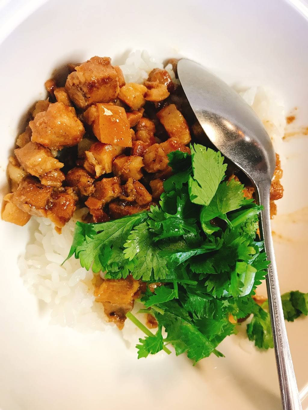 Golden Leaf Restaurant | restaurant | 717 W Las Tunas Dr, San Gabriel, CA 91776, USA | 6262898377 OR +1 626-289-8377